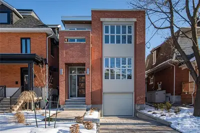 515 EDISON Avenue, Carlingwood - Westboro and Area, ON K2A 1V3