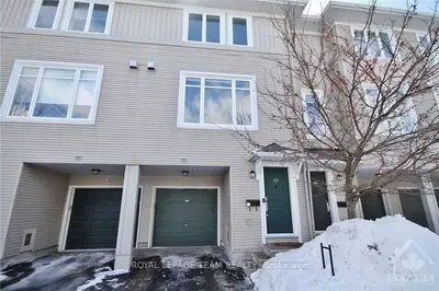 126 SONGBIRD, Bells Corners and South to Fallowfield, ON K2H 0A2