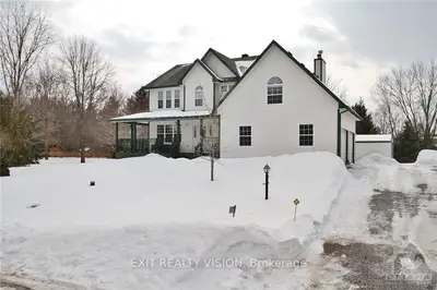 26 REGIMENT Road, North Grenville, ON K0G 1J0