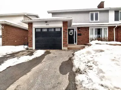 1866 CLOVERLAWN Crescent, Beacon Hill North - South and Area, ON K1J 6V2