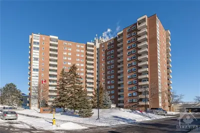 915 ELMSMERE Road 1308, Beacon Hill North - South and Area, ON K1J 8H8
