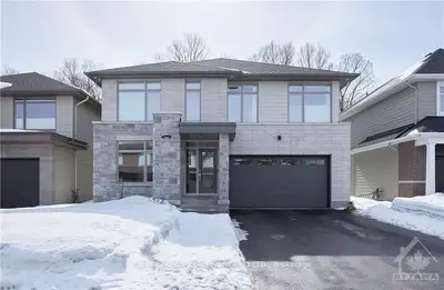 177 AVRO Circle, Manor Park - Cardinal Glen and Area, ON K1K 0R4