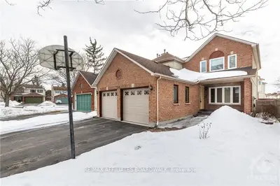 38 CELLINI Court, Hunt Club - South Keys and Area, ON K1G 5K2