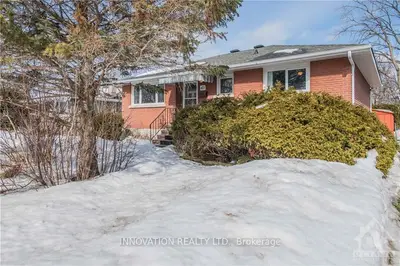 471 LAWSON Avenue, Overbrook - Castleheights and Area, ON K1K 1R4