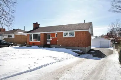 1286 RUSTIC Drive, Parkway Park - Queensway Terrace S and Area, ON K2C 2Y1