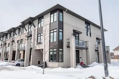 527 STADACONE Row, Orleans - Cumberland and Area, ON K4A 1J9