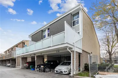 3415 UPLANDS Drive 78, Hunt Club - Windsor Park Village and Area, ON K1V 9N4