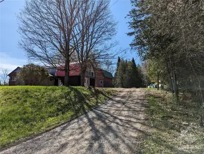 3549 PUCKER Street, Greater Madawaska, ON K7V 3Z9