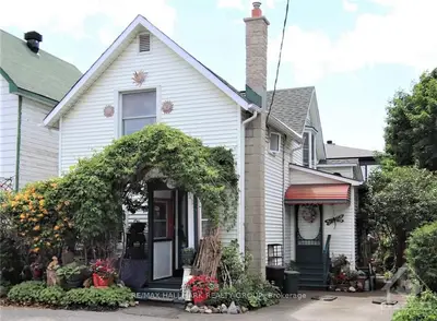 382 WINSTON Avenue, Carlingwood - Westboro and Area, ON K2A 1Y5