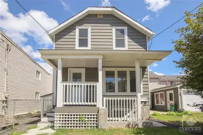 43 ST CHARLES Street B, Vanier and Kingsview Park, ON K1L 5V3