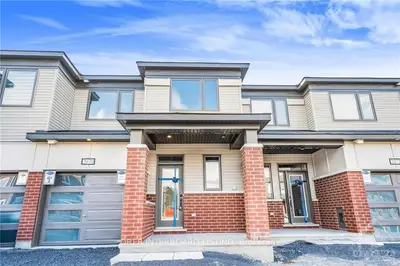 2070 WINSOME Terrace, Orleans - Cumberland and Area, ON K4A 5M9