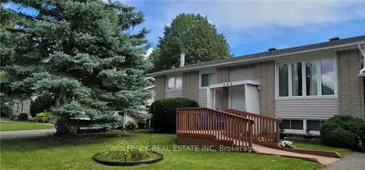 242 TOMPKINS Avenue, Orleans - Cumberland and Area, ON K1E 1H2