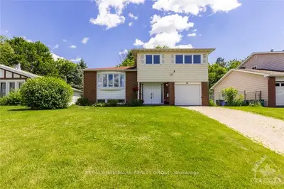 6324 Lumberman Way, Orleans - Convent Glen And Area, On K1c 1e2