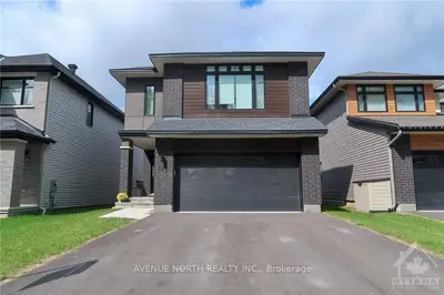 682 Borbridge Avenue, Blossom Park - Airport And Area, On K4m 0e3
