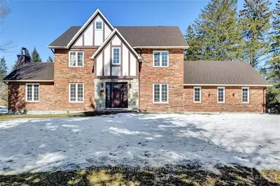 16 WEST HEALEY Avenue, Stittsville - Munster - Richmond, ON K2S 1J9