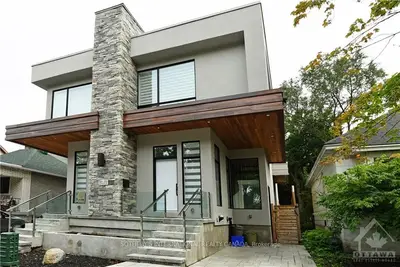 82 TEMPLETON Street A, Lower Town - Sandy Hill, ON K1N 6X3