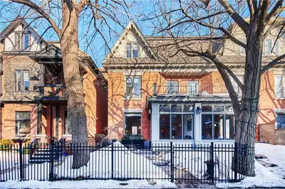 531 BESSERER Street, Lower Town - Sandy Hill, ON K1N 6C6