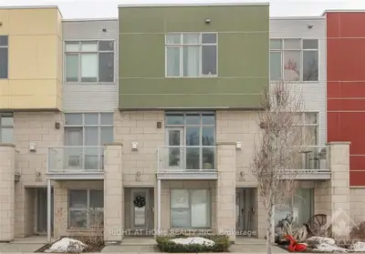 63 YOUNG Street C, Dows Lake - Civic Hospital and Area, ON K1S 5T5