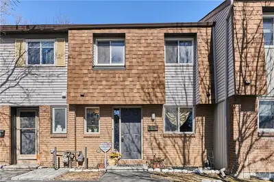 3079 OLYMPIC Way, Blossom Park - Airport and Area, ON K1T 1Y7
