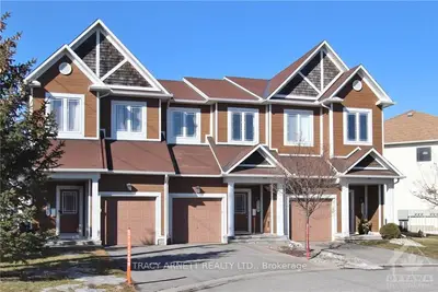 279 CATAMOUNT Court, Kanata, ON K2M 0A9