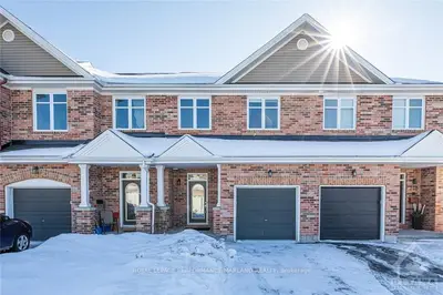 242 Stedman Street, Blossom Park - Airport And Area, On K1t 0b9