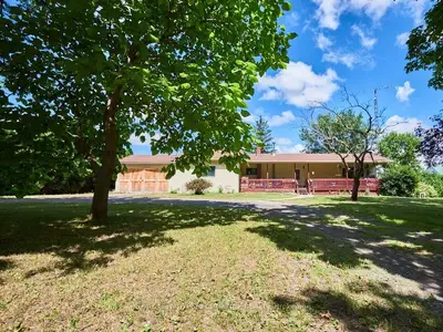 21415 CONCESSION 10 Road, North Glengarry, ON K0C 1A0
