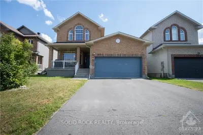 229 KIWANIS Court, Hunt Club - South Keys and Area, ON K1T 0H6