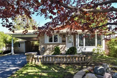 1875 SHAREL Drive, Alta Vista and Area, ON K1H 6W3
