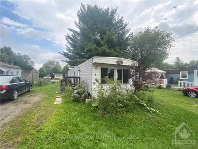 72 WEST MAIN Street 4, Elizabethtown-Kitley, ON K0E 1M0