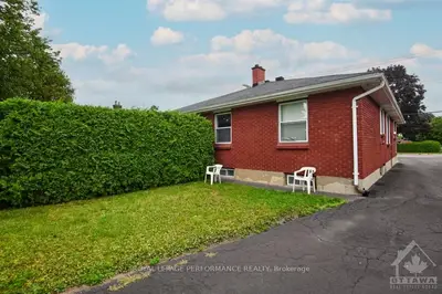 609/611 Mutual Street, Overbrook - Castleheights And Area, On K1k 1c3
