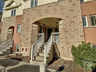 79 STRATHAVEN, Cyrville - Carson Grove - Pineview, ON K1J 1K7