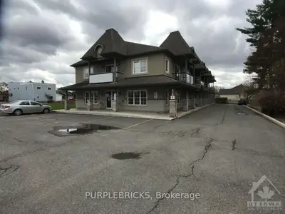 856 NOTRE DAME Street 203, Russell, ON K0A 1W1