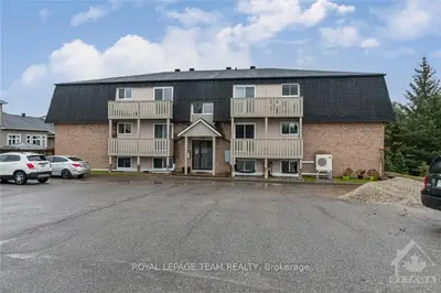 140 GEORGE Street W 5, North Grenville, ON K0G 1J0