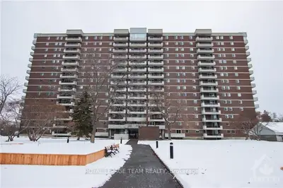 1705 PLAYFAIR Drive PH8, Alta Vista and Area, ON K1H 8P6