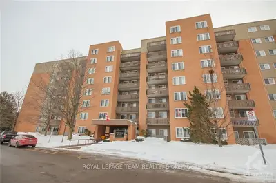 1599 LASSITER Terrace 819, Beacon Hill North - South and Area, ON K1J 8R6
