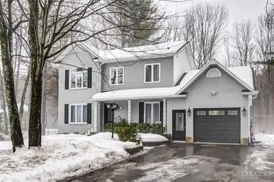 22 MARIE EVE Street, Alfred and Plantagenet, ON K0B 1A0