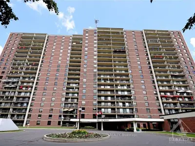 665 Bathgate Drive 404, Overbrook - Castleheights And Area, On K1k 3y4