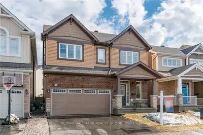 231 DES SOLDATS RIENDEAU Street, Barrhaven, ON K2J 5Z4