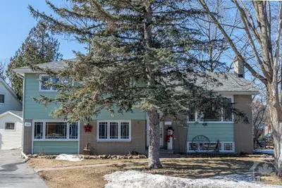 1154 WOODSIDE Drive, Belair Park - Copeland Park and Area, ON K2C 2G8