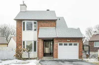 994 BARWELL Avenue, Britannia Heights - Queensway Terrace N and Area, ON K2B 8H5