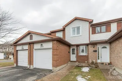 6484 NUGGETT Drive, Orleans - Convent Glen and Area, ON K1C 4X7
