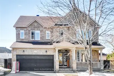 747 SCHUBERT Circle, Orleans - Cumberland and Area, ON K4A 4W3