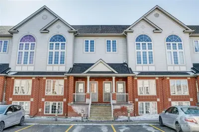 342 WIFFEN, Bells Corners and South to Fallowfield, ON K2H 1G3