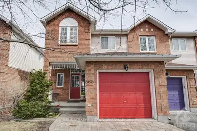 565 WILD SHORE Crescent, Blossom Park - Airport and Area, ON K1V 1T4