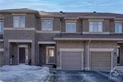 1425 COMFREY Crescent, Orleans - Cumberland and Area, ON K4A 0E9