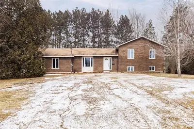 395 CASTOR Street, Russell, ON K4R 1E3