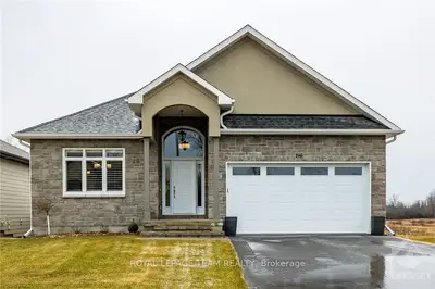 196 SHEPPARD Avenue, Drummond/North Elmsley, ON K7H 0A4