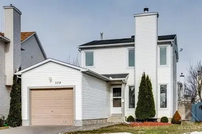 570 POCONO Crescent, Orleans - Cumberland and Area, ON K4A 3J6