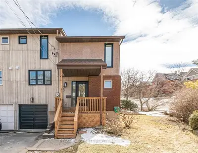 352 LANARK Avenue, Carlingwood - Westboro and Area, ON K2A 0A2