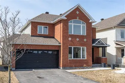 778 LAKEBREEZE Circle, Orleans - Cumberland and Area, ON K4A 0R7